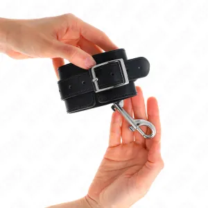 Handgelenkfesseln - Einzelne Nietenreihe Schwarz Verstellbar 17-28 cm X 5 cm von Kink Wrist Restraint