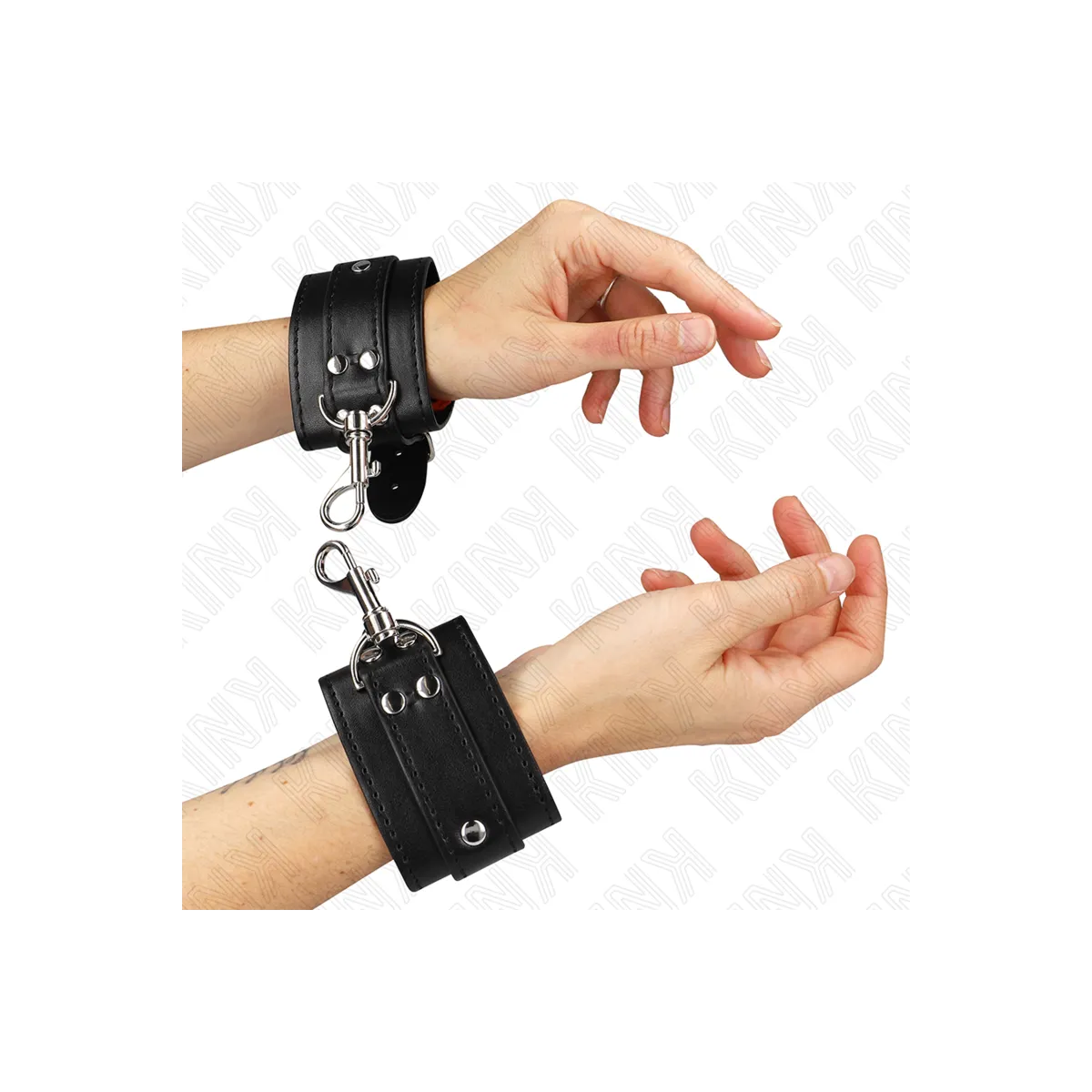 Abschließbare Dungeon Handgelenksfesseln Schwarz Verstellbar 21-28 cm X 5,5 cm von Kink Wrist Restraint | Fesselliebe.de