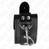 Abschließbare Dungeon Handgelenksfesseln Schwarz Verstellbar 21-28 cm X 5,5 cm von Kink Wrist Restraint | Fesselliebe.de