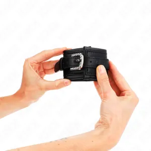 Handgelenkfesseln mit Strass-Schnalle, Schwarz, Verstellbar 25-32 cm X 5,5 cm von Kink Wrist Restraint