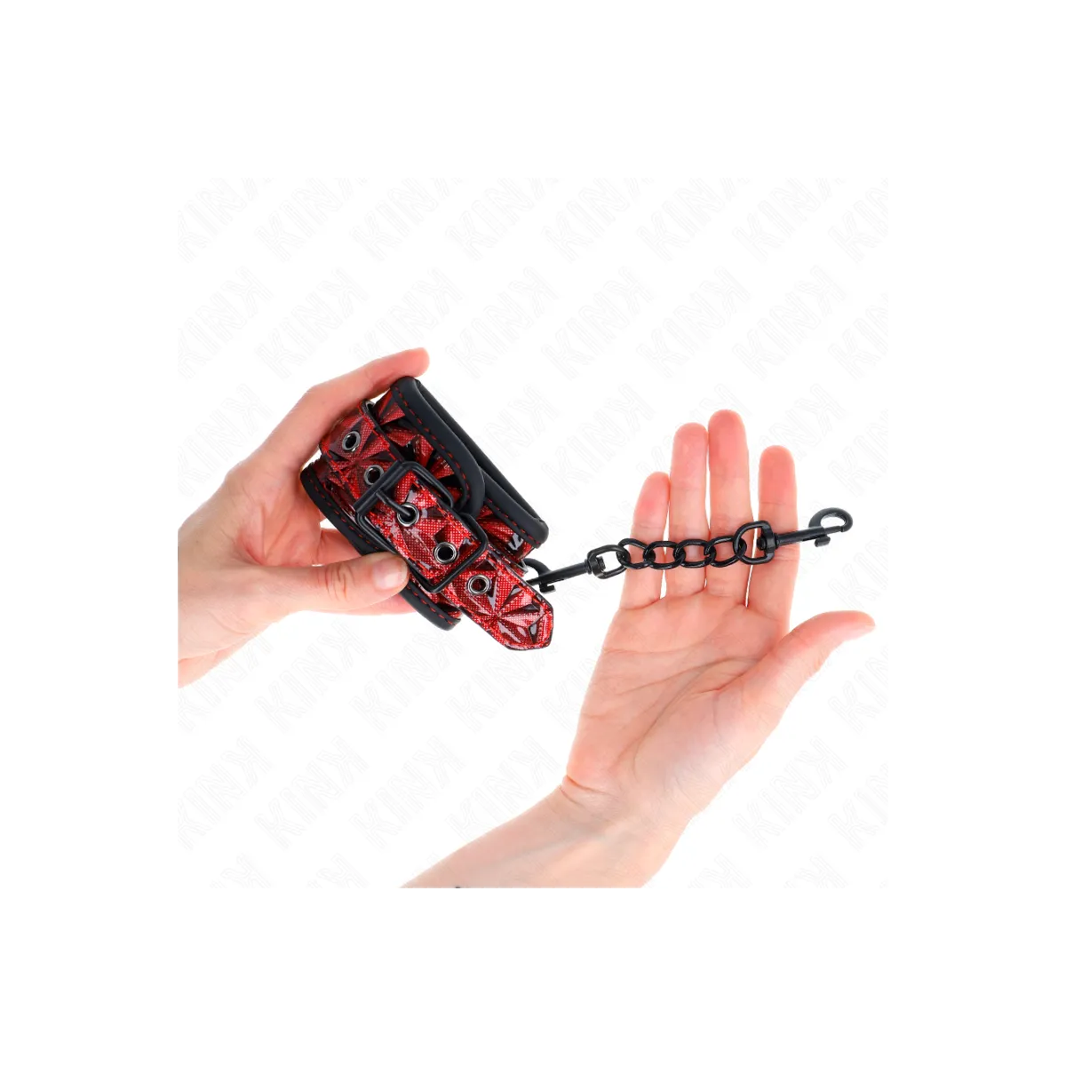 Handgelenkfesseln mit Rautenmuster, Dunkelrot, Verstellbar 17-26 cm X 5,5 cm von Kink Wrist Restraint | Fesselliebe.de