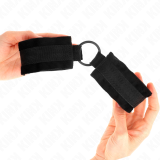 Beginner Pelz Handmanschetten 25 cm mit O-Ring 4 cm Schwarz Verstellbar 15-25 cm von Kink Wrist Restraint | Fesselliebe.de