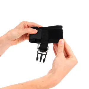 Neopren Handgelenkfesseln mit Klettverschluss Schwarz Verstellbar 22-34 cm von Kink Wrist Restraint