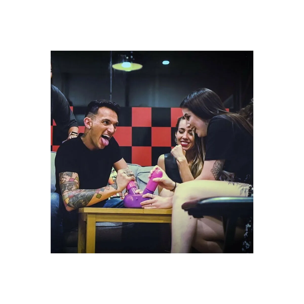 Cum Face Party Spiel von Play Wiv Me | Fesselliebe.de