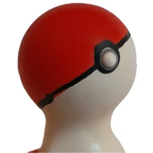 Handbemaltes Kondom Pokeball Rot-Weiss von Kondomerie
