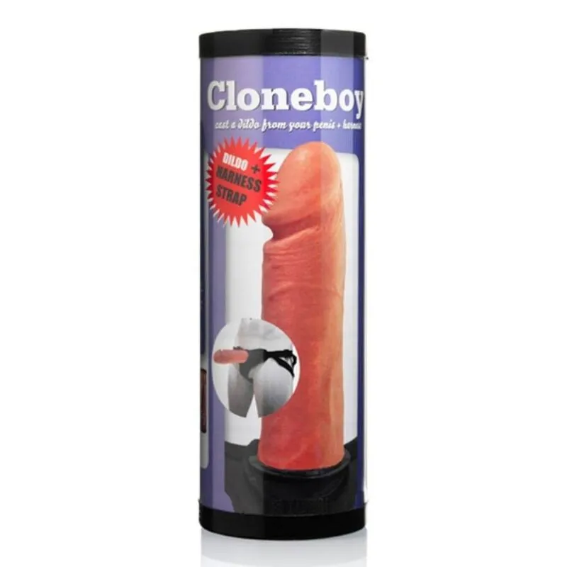 Dildo & Gurt von Cloneboy | Fesselliebe.de