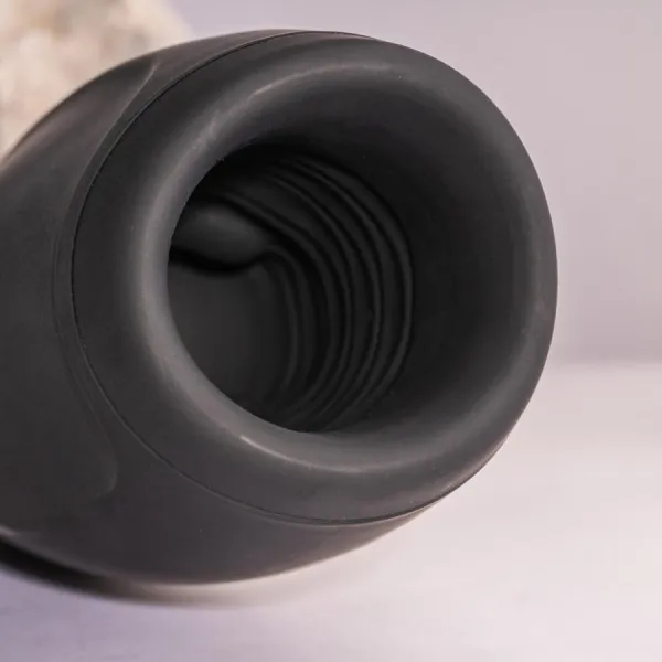 Torrent Automatischer Masturbator mit Lufttechnologie von Rocks-Off | Fesselliebe.de