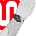 Drahtlose Technologie-Fernbedienungsuhr aus Jet und Kupfer von Watchme