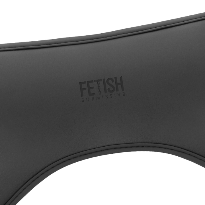 Gurt mit Dildo- und Bullet-Fernbedienungs-Uhrentechnologie von Fetish Submissive | Fesselliebe.de