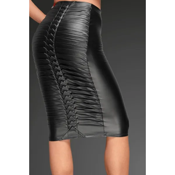 Powerwetlook Rock mit handgemachten Zierfalten auf der Rückseite F177 von Noir Handmade Decadence Collection | Fesselliebe.de