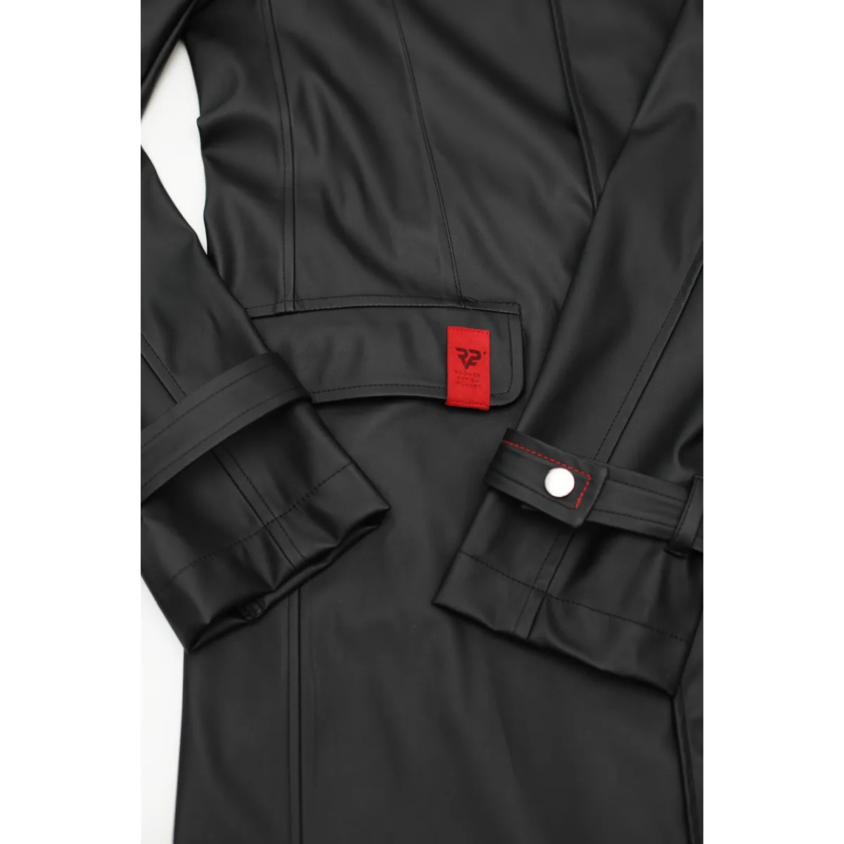 Halblanger Herren Mantel RMMassiomo001 von Regnes Fetish Planet Red Mark 2 | Fesselliebe.de