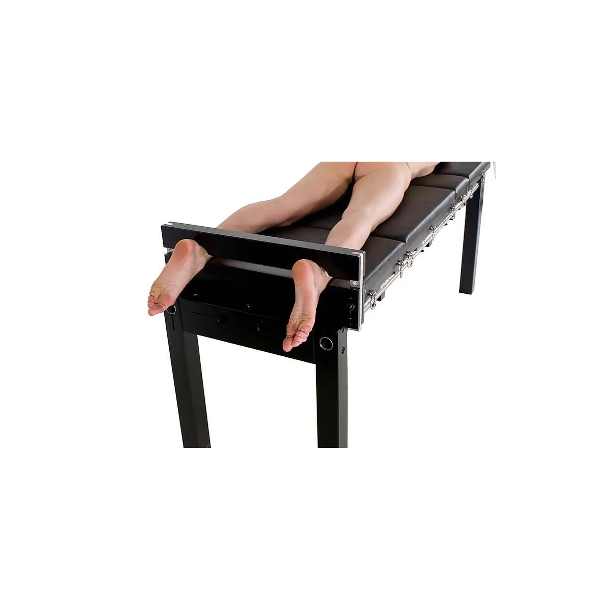 Bondage Streckbank mit Spindel, Fusspranger und Polster für BDSM & Fetisch | Fesselliebe.de