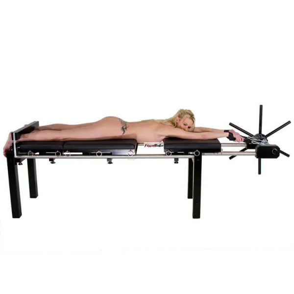 Bondage Streckbank mit Spindel, Fusspranger und Polster für BDSM & Fetisch | Fesselliebe.de